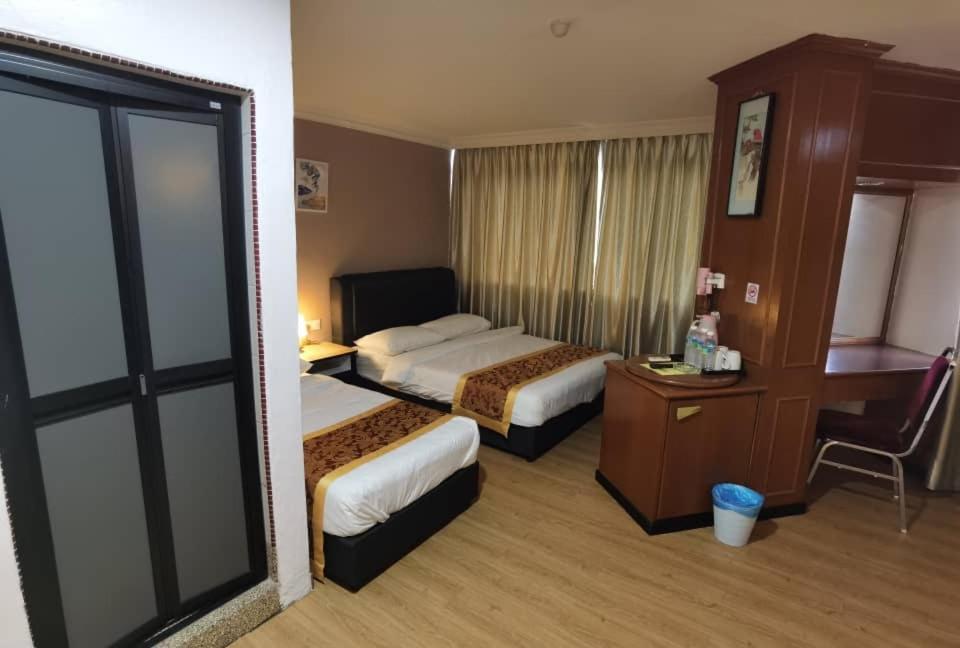 Hotel Ching Hua Segamat Exterior photo