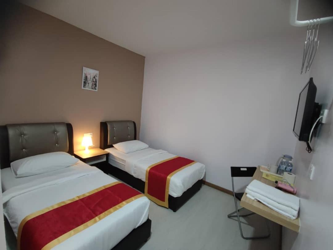 Hotel Ching Hua Segamat Exterior photo